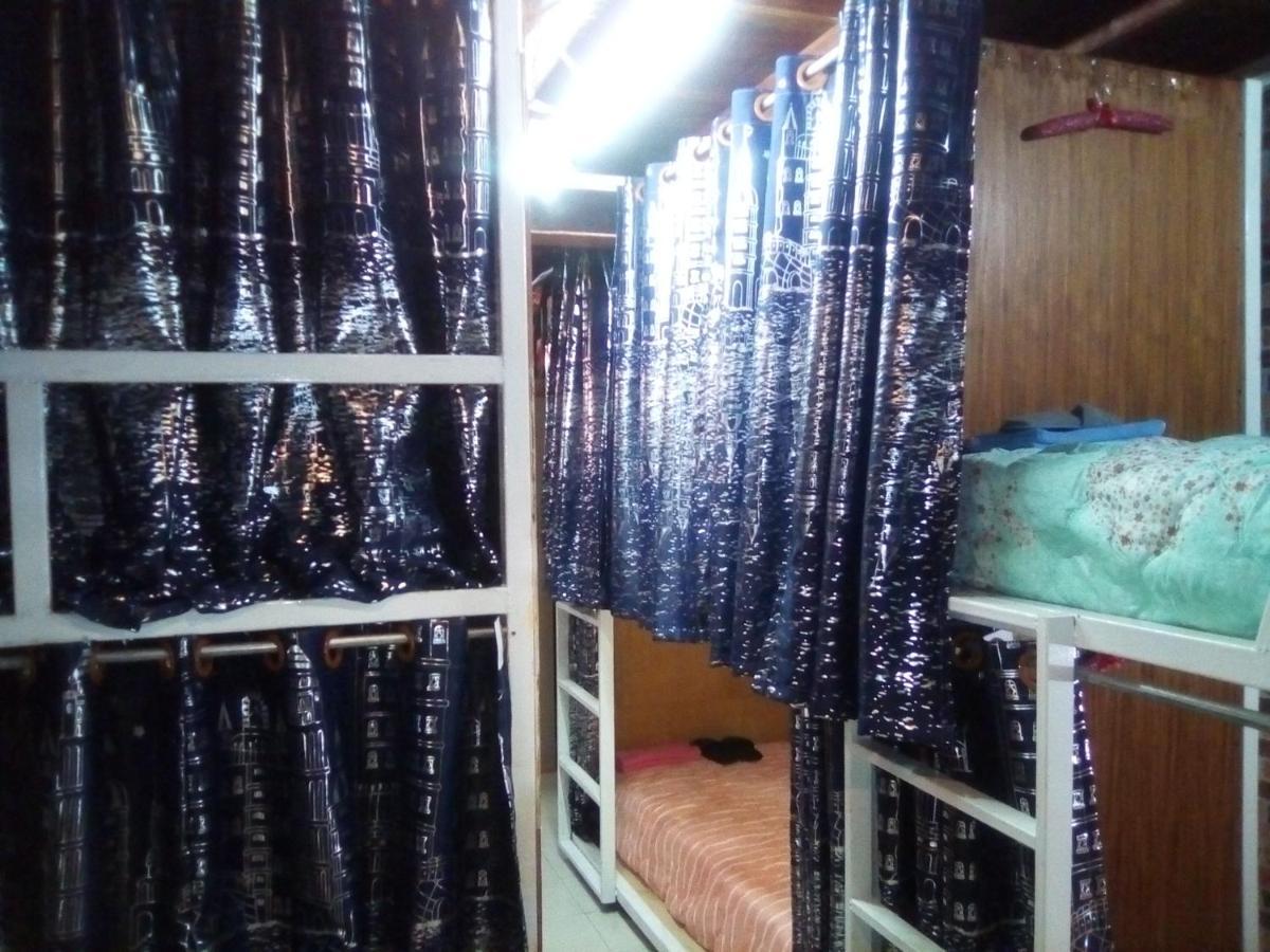 Ban Kru Ae Mixed Dorm Bed and Breakfast Μπανγκόκ Εξωτερικό φωτογραφία